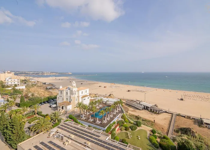 Da Rocha - By The Sea *